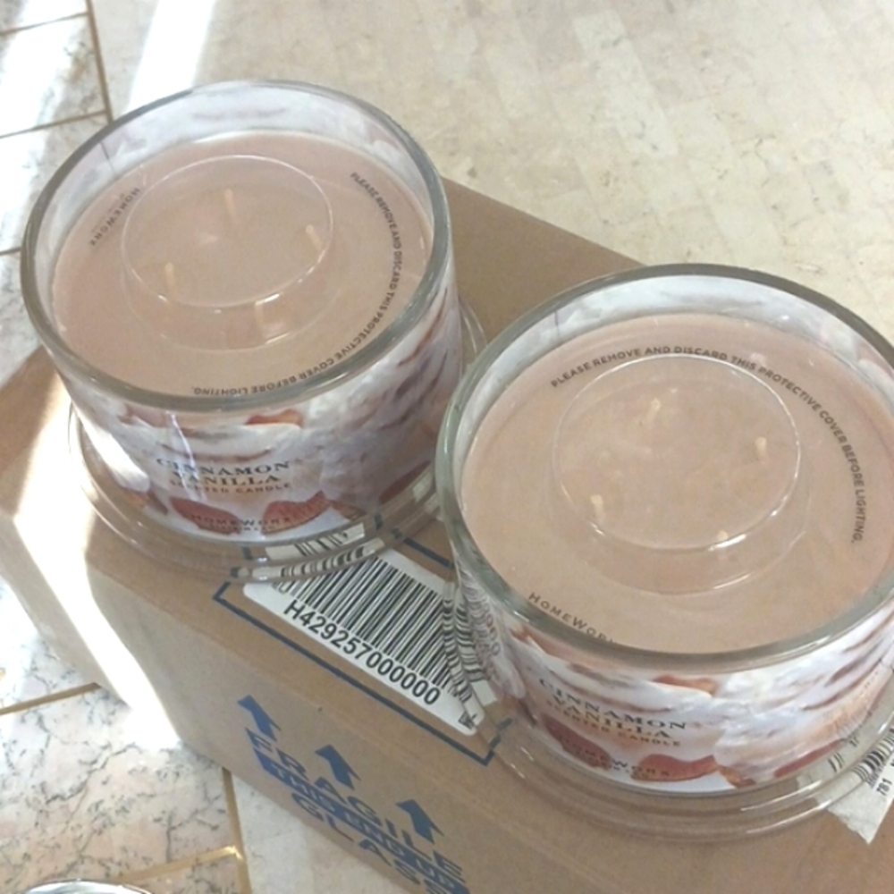 Candles Homeworx by slatkin cinnamon- vanilla, 4 wick, "Brand New" set of 2 - Picture 9 of 11